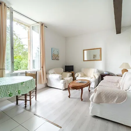 1 Bedroom Amazing In *