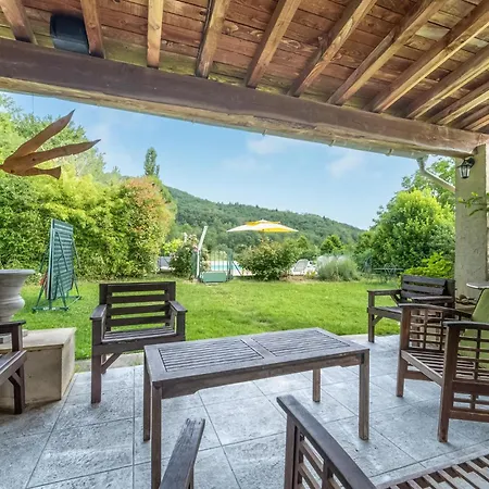 1 Bedroom Amazing In * Chalabre