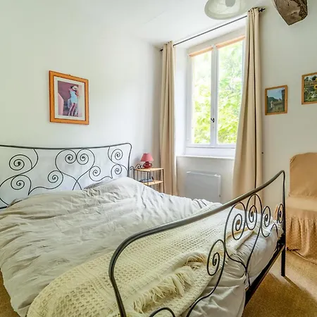 Prázdninový dům 1 Bedroom Amazing In *